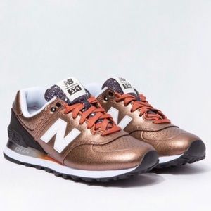 New Balance 574 - Gold/Copper Sneakers